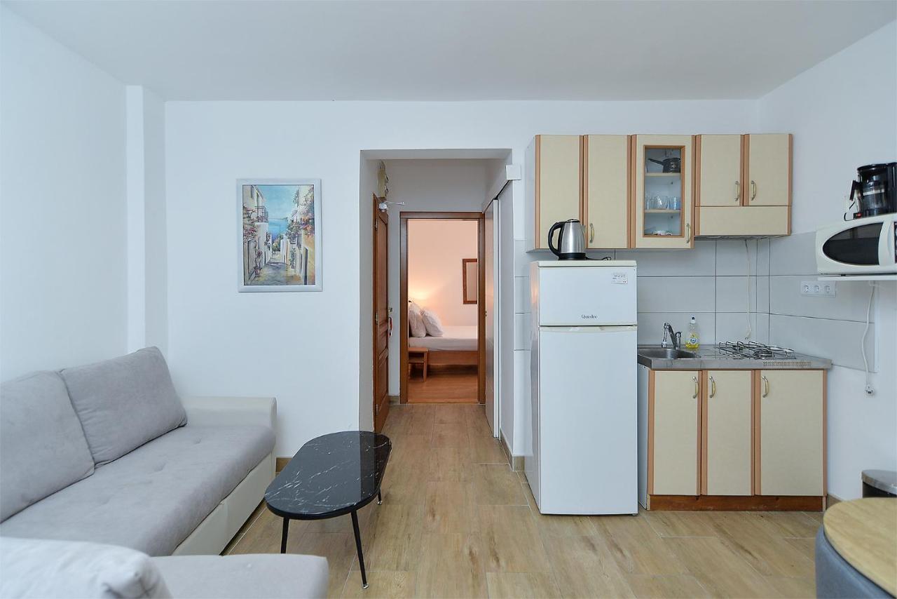 Apartments Orange 709 Fažana エクステリア 写真