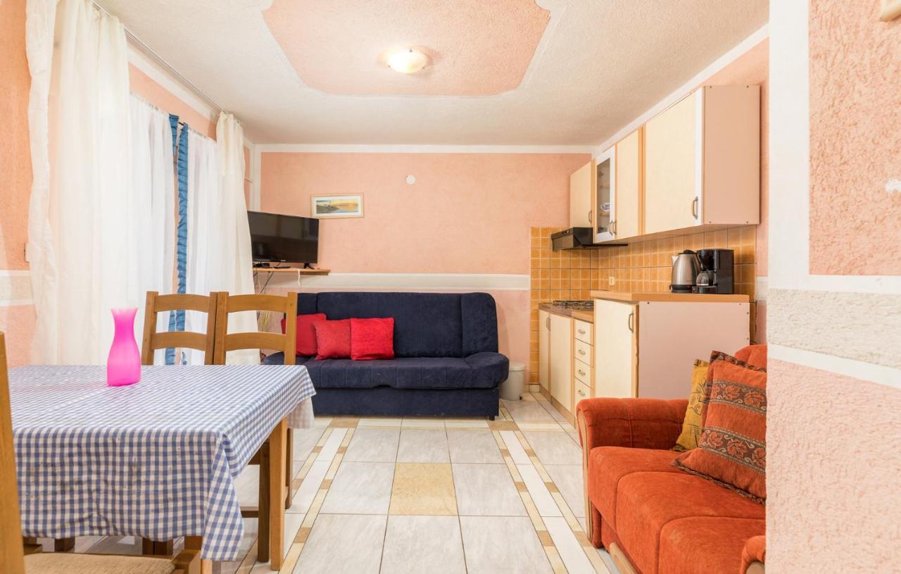 Apartments Orange 709 Fažana エクステリア 写真
