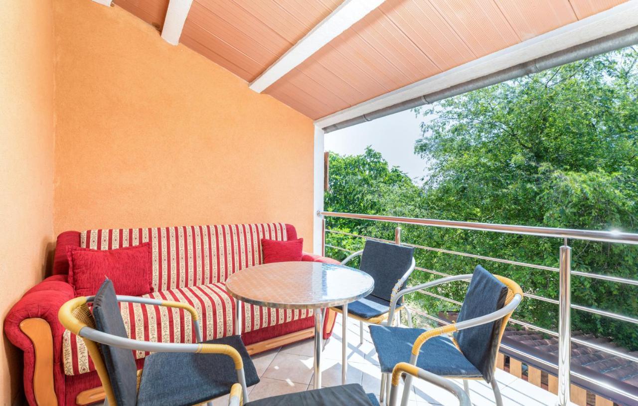 Apartments Orange 709 Fažana エクステリア 写真