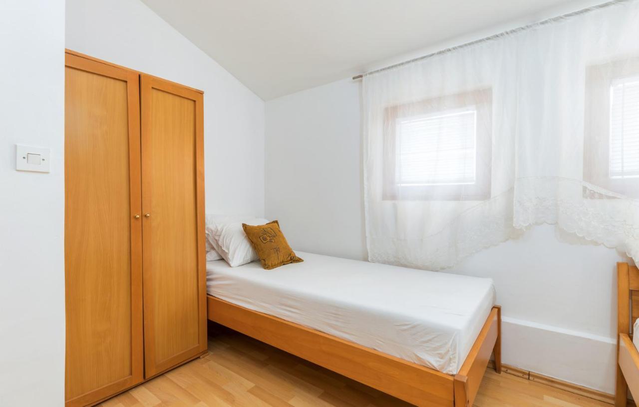 Apartments Orange 709 Fažana エクステリア 写真